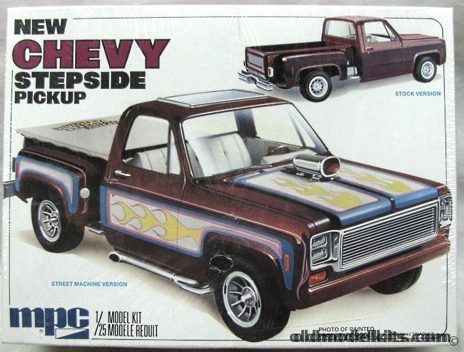 MPC 1/25 1978 Chevy Stepside Pickup - Chevrolet Truck - Stock Or Street Machine Versions, 1-7814 plastic model kit