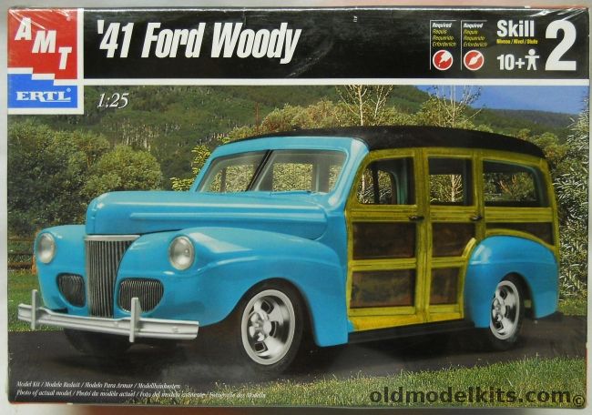 AMT 1/25 1941 Ford Woody - Station Wagon, 30052 plastic model kit