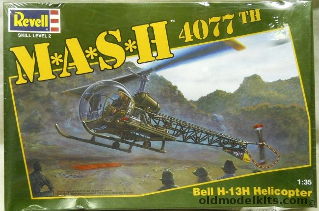 Revell 1/35 M*A*S*H 4077th Helicopter Bell H-13H - (MASH) (Bell 47), 4334 plastic model kit