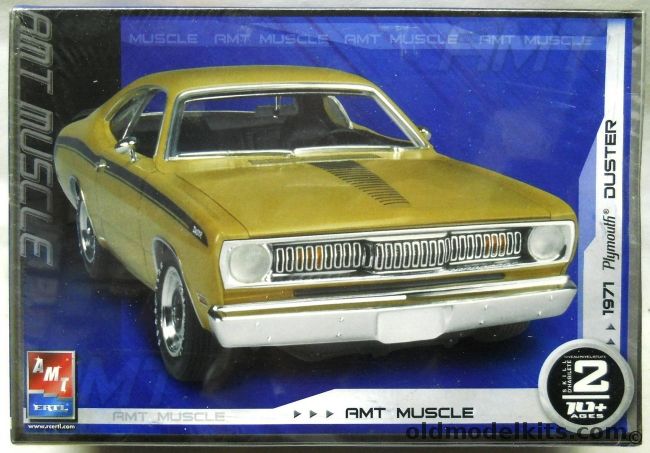 AMT 1/25 1971 Plymouth Duster, 38456 plastic model kit
