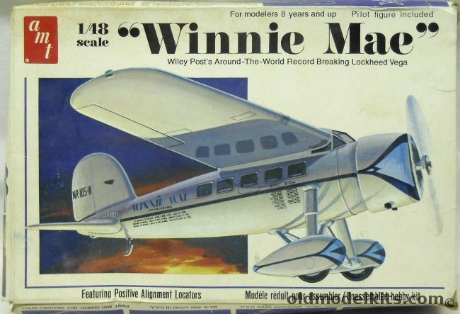 AMT 1/48 Winnie Mae - Lockheed Vega, T642 plastic model kit