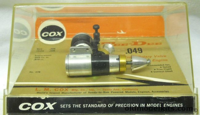 Cox Tee Dee .049 Gas Engine - Never Run and In The Original Jewel Case, 170 plastic model kit