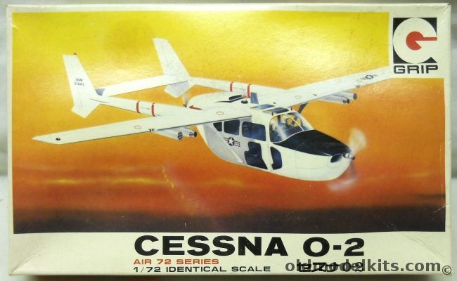 Eidai 1/72 TWO Cessna O-2 - (Grip Issue), 006-150 plastic model kit