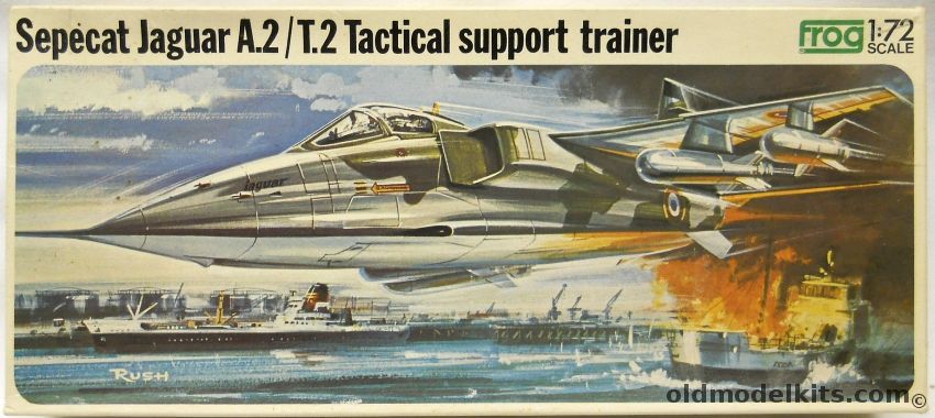 Frog 1/72 Jaguar A.2 or T.2 - Single Or Dual Seat - CEAM France 1973 / RAF XX136 First Production Trainer 1973, F402 plastic model kit