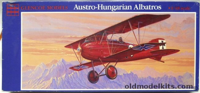 Glencoe 1/48 TWO Austro-Hungarian Albatros D-III - Oeffag Modified And Built - Decals for 3 Austro-Hungary Aces - (DIII), 05102 plastic model kit