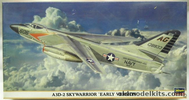 Hasegawa 1/72 A3D-2 Skywarrior Early Version - VAH-1 USS Independence or VAH-9 USS Saratoga, 00029 plastic model kit