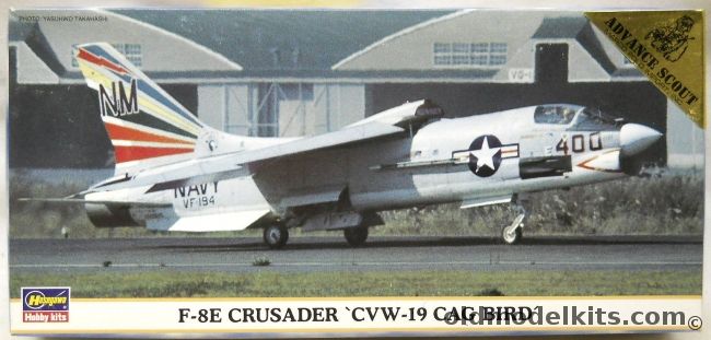 Hasegawa 1/72 F-8E Crusader CVW-19 CAG  Bird - US Navy VF-194 Cdr. B. Philips November 1966 / VF-191 October 1966, 00072 plastic model kit