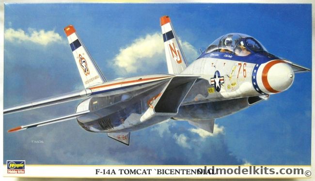 Hasegawa 1/72 F-14A Tomcat Bicentennial - US Navy VF-124 Gun Fighters Or V F-14 Tophatters Both Bicentennial 1976, 00085 plastic model kit