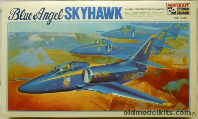 Hasegawa 1/32 A-4 Blue Angels Skyhawk, 103 plastic model kit
