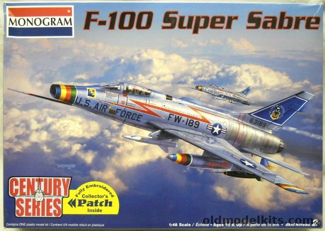 Monogram 1/48 F-100 Super Sabre - Century Series - USAF 31st TFW George AFB California 1958 / 79th TFS 20th TFW Woodbridge Suffolk England 1958, 85-5496 plastic model kit