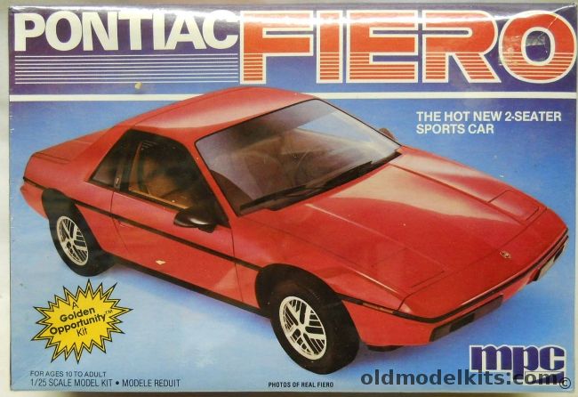 MPC 1/25 Pontiac Fiero, 1-0883 plastic model kit