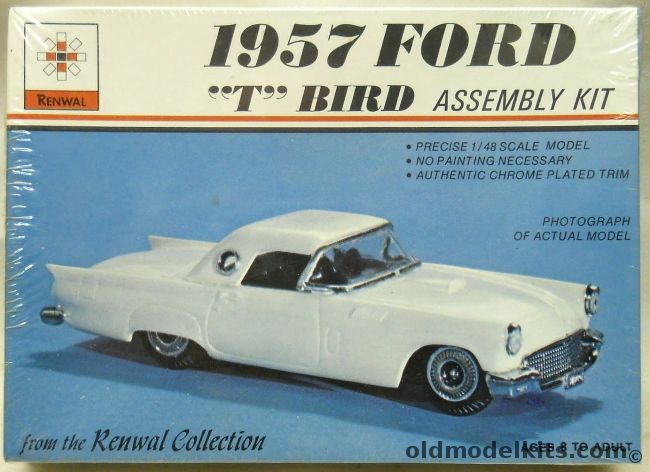 Renwal 1/48 1957 Ford T-Bird - Thunderbird, 149 plastic model kit