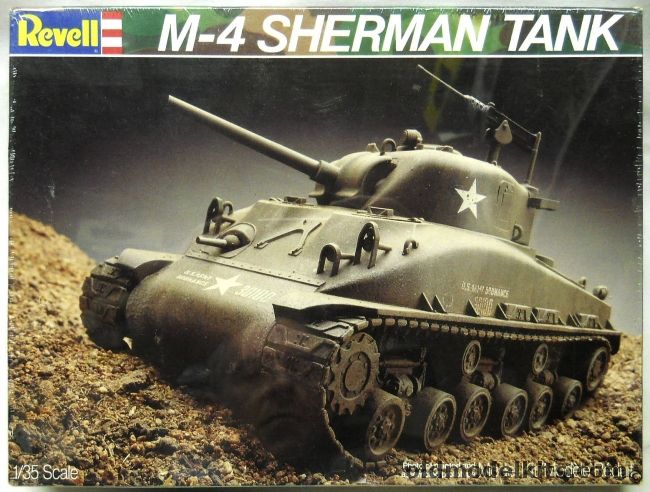 Revell 1/40 M-4 Sherman Tank - (M4), 8304 plastic model kit