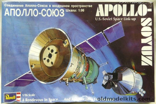 Revell 1/96 Apollo-Soyuz - US-Soviet Space Link-Up, H1800 plastic model kit