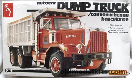 AMT 1/25 Autocar Dump Truck, PK8403