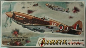 Sold at Auction: 4 Vintage Hobby Kits - including 1 Revell 1/720