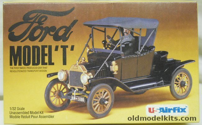 Airfix 1/32 Ford Model T Two Seat Runabout, 8203
