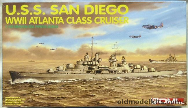 DML 1/700 USS San Diego - WWII Atlanta-Class Cruiser - With Decal For USS Atlanta / Juneau / San Juan / Oakland / Reno / Flint / Tucson / Spokane / Frensno, 7017 plastic model kit