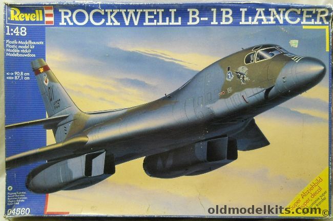 Revell 1/48 Rockwell B-1B Lancer Bomber, 04560 plastic model kit