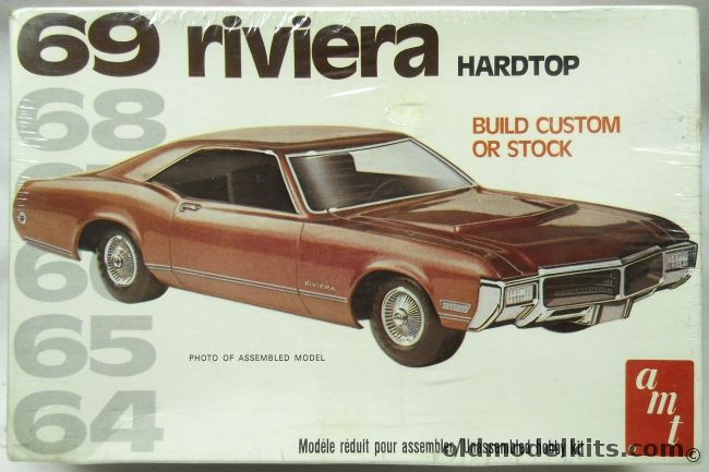 AMT 1/25 1969 Buick Riveria Hardtop - Stock or Custom, 2201 plastic model kit