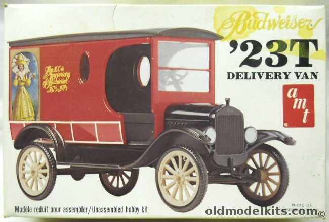 AMT 1/25 Budweiser 1923 Ford Model T Delivery Van, 2401 plastic model kit