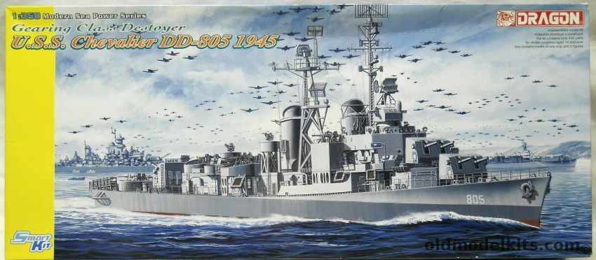 Dragon 1/350 USS Chevalier DD-805 1945 - Gearing Class Destroyer - Smart Kit, 1046 plastic model kit