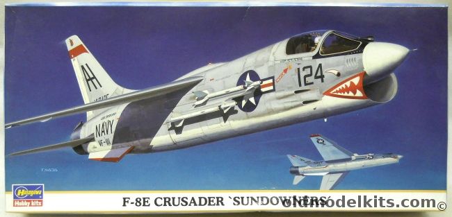 Hasegawa 1/72 F-8E Crusader Sundowners - US Navy VF-111 USS Oriskany / Marines VMF(AW)-312, 00643 plastic model kit
