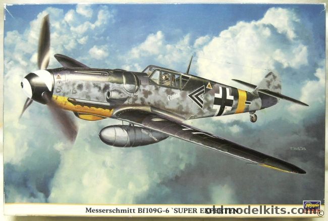 Hasegawa 1/32 Messerschmitt Bf-109 G-6 Super Experten - With 
