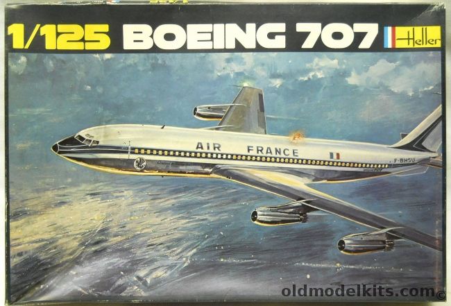 Heller 1/125 Boeing 707 - Air France Chateau de Versailles, 452 plastic model kit