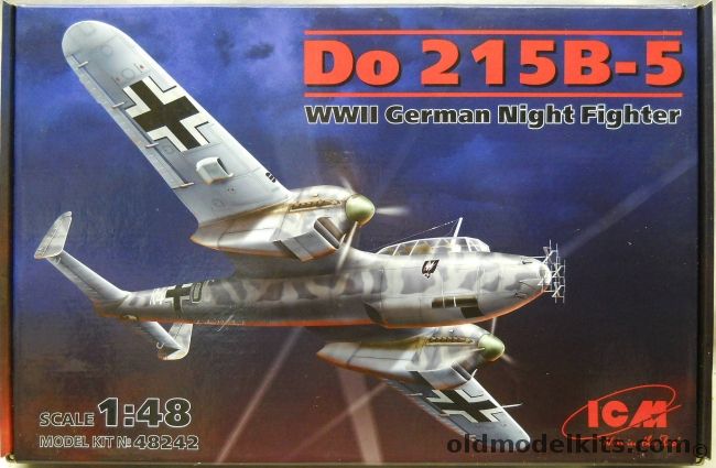 ICM 1/48 Dornier Do-215 B-5 - WWII German Night Fighter - (Do215B5), 48242