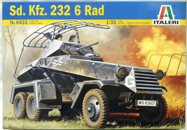 Italeri 1/35 Sd.Kfz. 232 6 Rad, 6433 plastic model kit