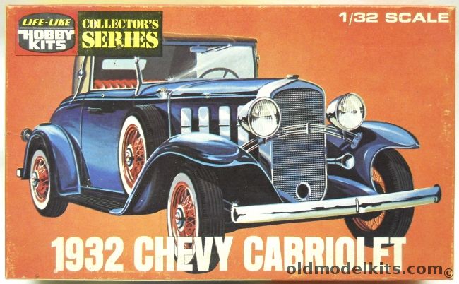 Life-Like 1/32 1932 Chevy Cabriolet -  Chevrolet - (ex Pyro), 09291 plastic model kit