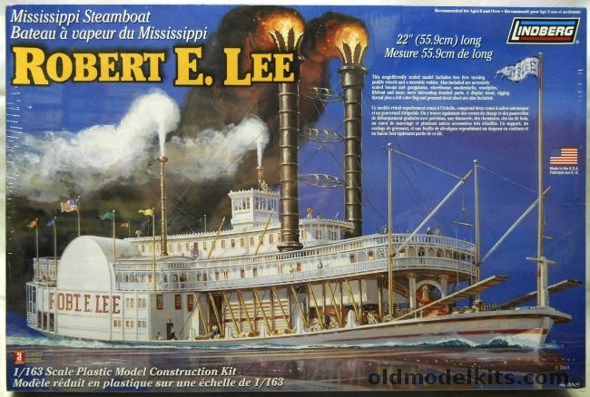 Lindberg 1/163 Robert E. Lee Mississippi Steamboat - (ex Pyro Lifelike, 70864 plastic model kit