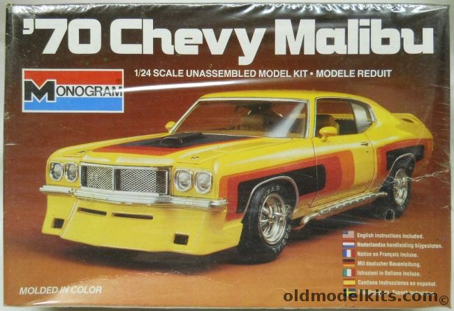 Monogram 1/24 70 Chevy Malibu - (1970 Chevrolet Chevelle Malibu), 2284 plastic model kit