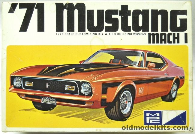 MPC 1/25 1971 Ford Mustang Mach 1 - Fastback - Stock / Stock / Trans Am Versions, 1-7113-200 plastic model kit