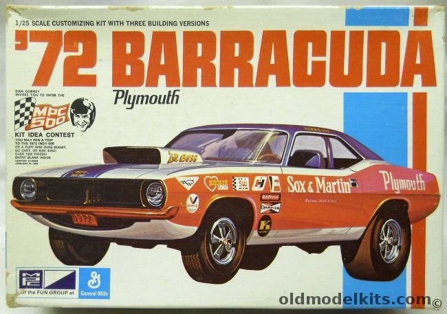 MPC 1/25 1972 Plymouth Barracuda - Stock / Street Custom / High-Rise Rod, 1-7202-225 plastic model kit