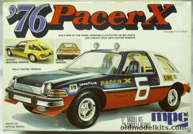 MPC 1/25 1976 Pacer X - Stock / Rally Racing Version / Street Machine, 1-7601 plastic model kit