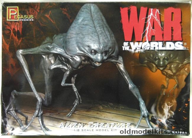 Pegasus 1/8 War Of The Worlds Alien Creature, 9007 plastic model kit