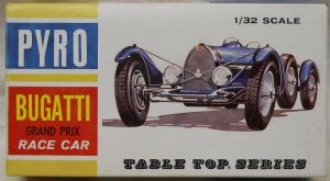Plastic Model Car Kits: vintage car kits, classic autos, AMT, Revell, etc.