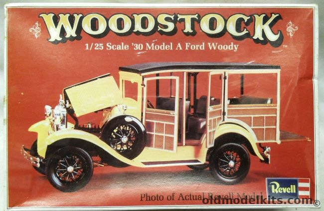 Revell 1/25 Woodstock 1930 Model A Ford Woody Station Wagon, H1324 plastic model kit