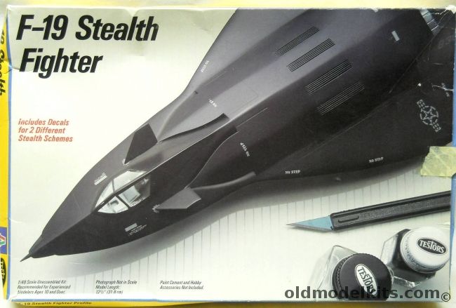 Testors 1/48 F-19 Stealth Fighter, 595 plastic model kit