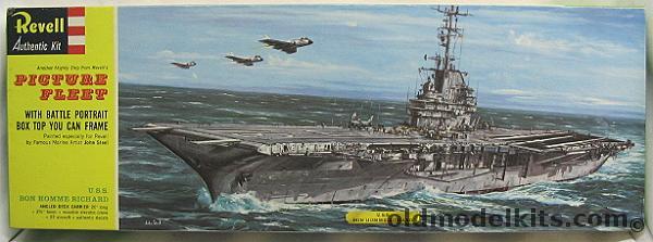 Revell 1/500 USS Bon Homme Richard Picture Fleet, H384-300